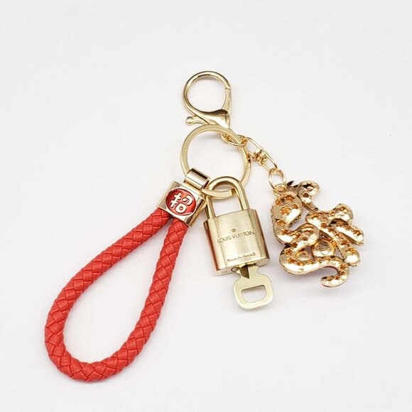 Authentic Louis Vuitton Lock & Key with unbranded Bagcharm, Keycharm, Keychain - Picture 3 of 6
